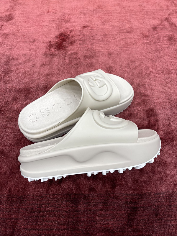 Gucci slide (EU35-EU45)