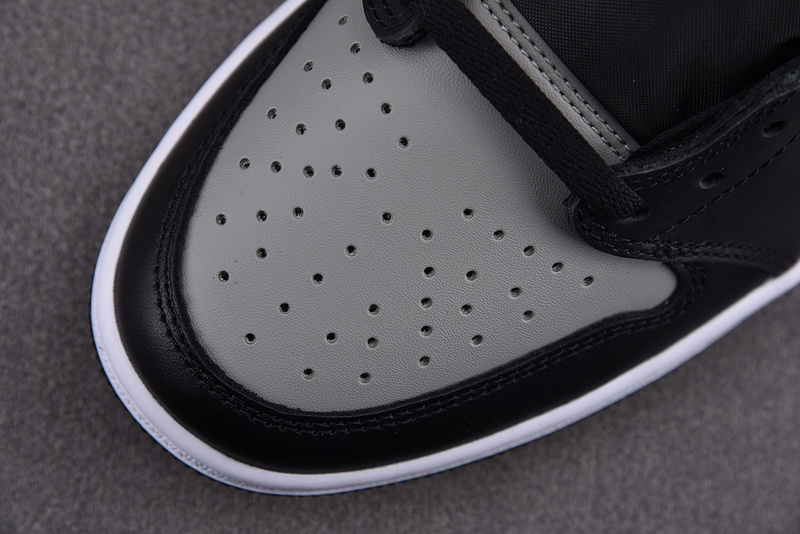 Air Jordan 1 Retro Low OG