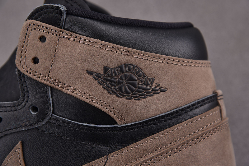 Air Jordan 1 Retro High OG "Palomino" DZ5485-020