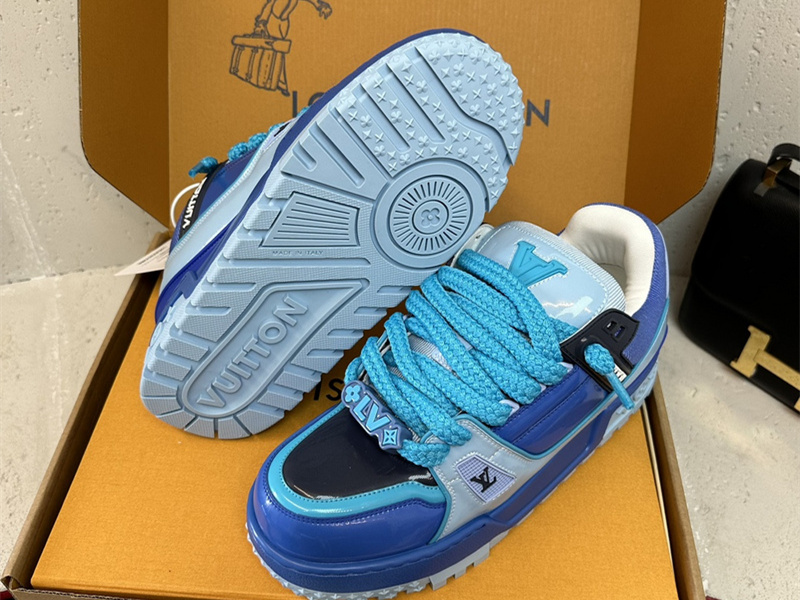 LV Trainer Maxi Sneaker