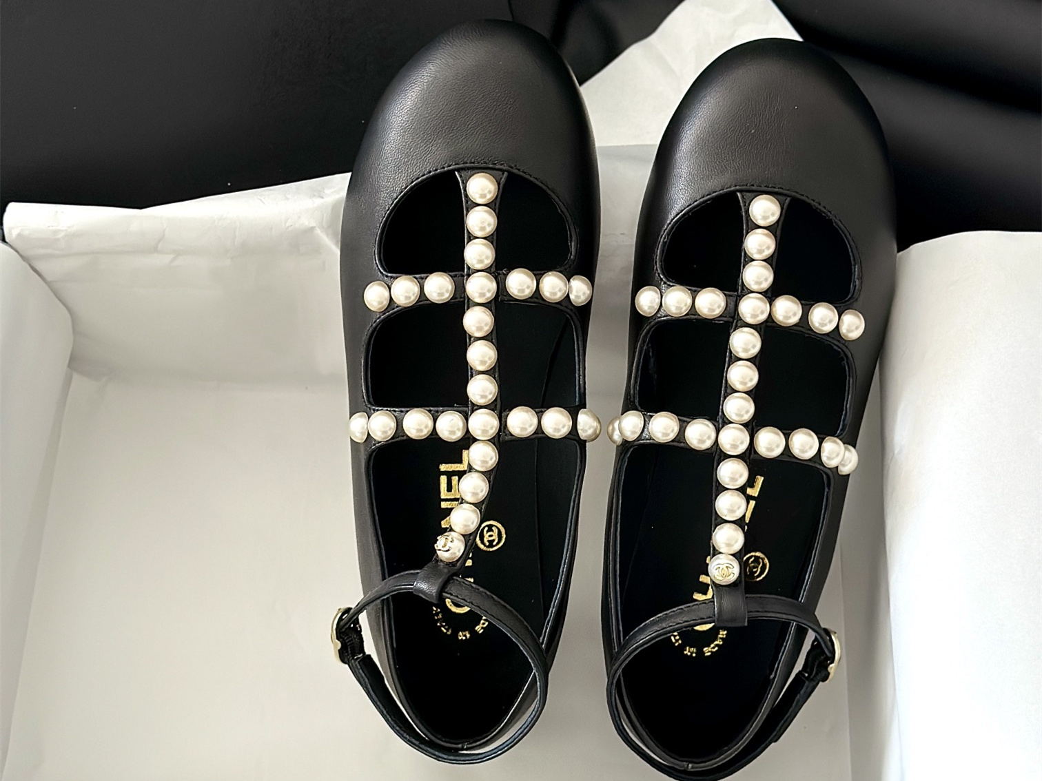 Chanel Mary Janes CH-12