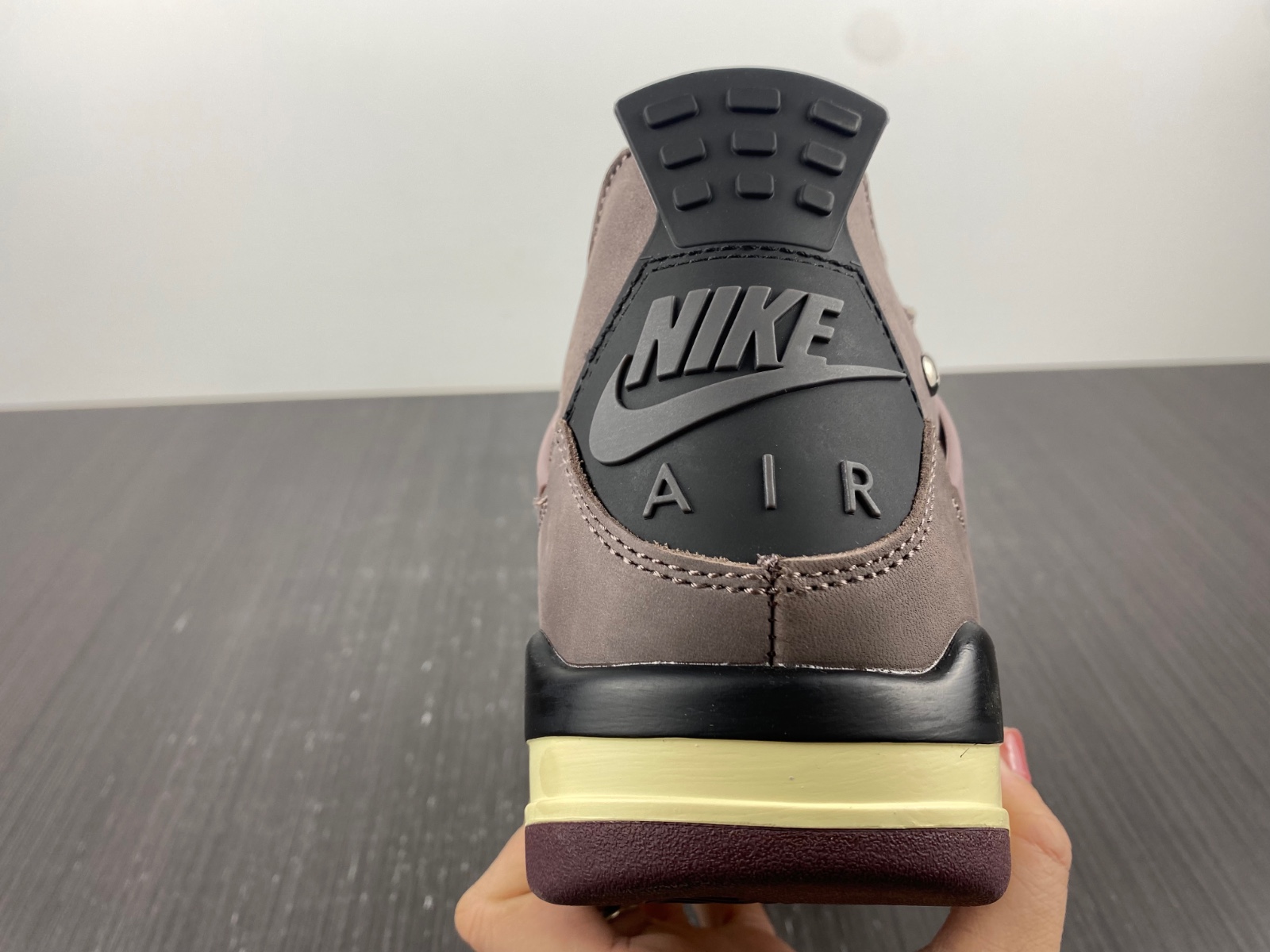 A Ma Maniére x Air Jordan 4 Violet Ore DV6773-220