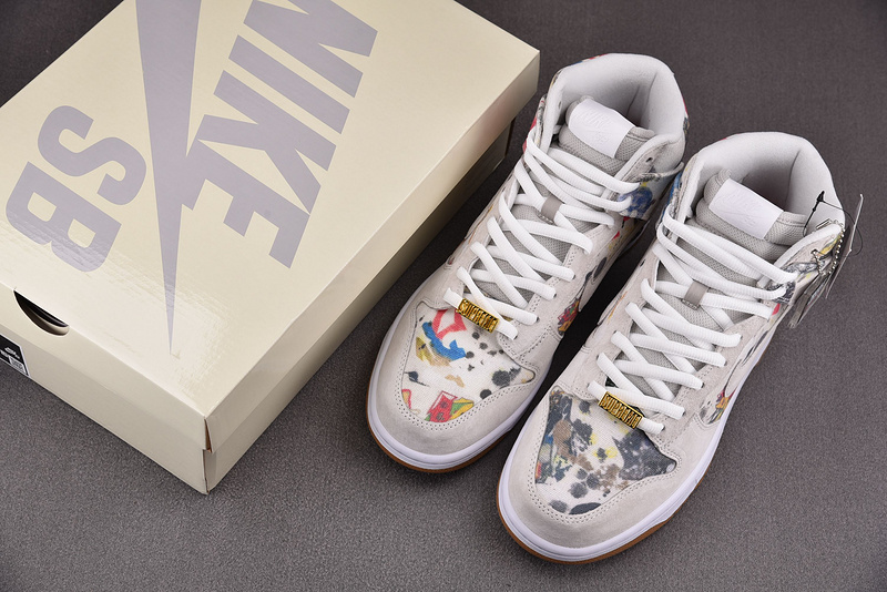 Supreme x Nike SB Dunk High Rammellzee FD8779-100