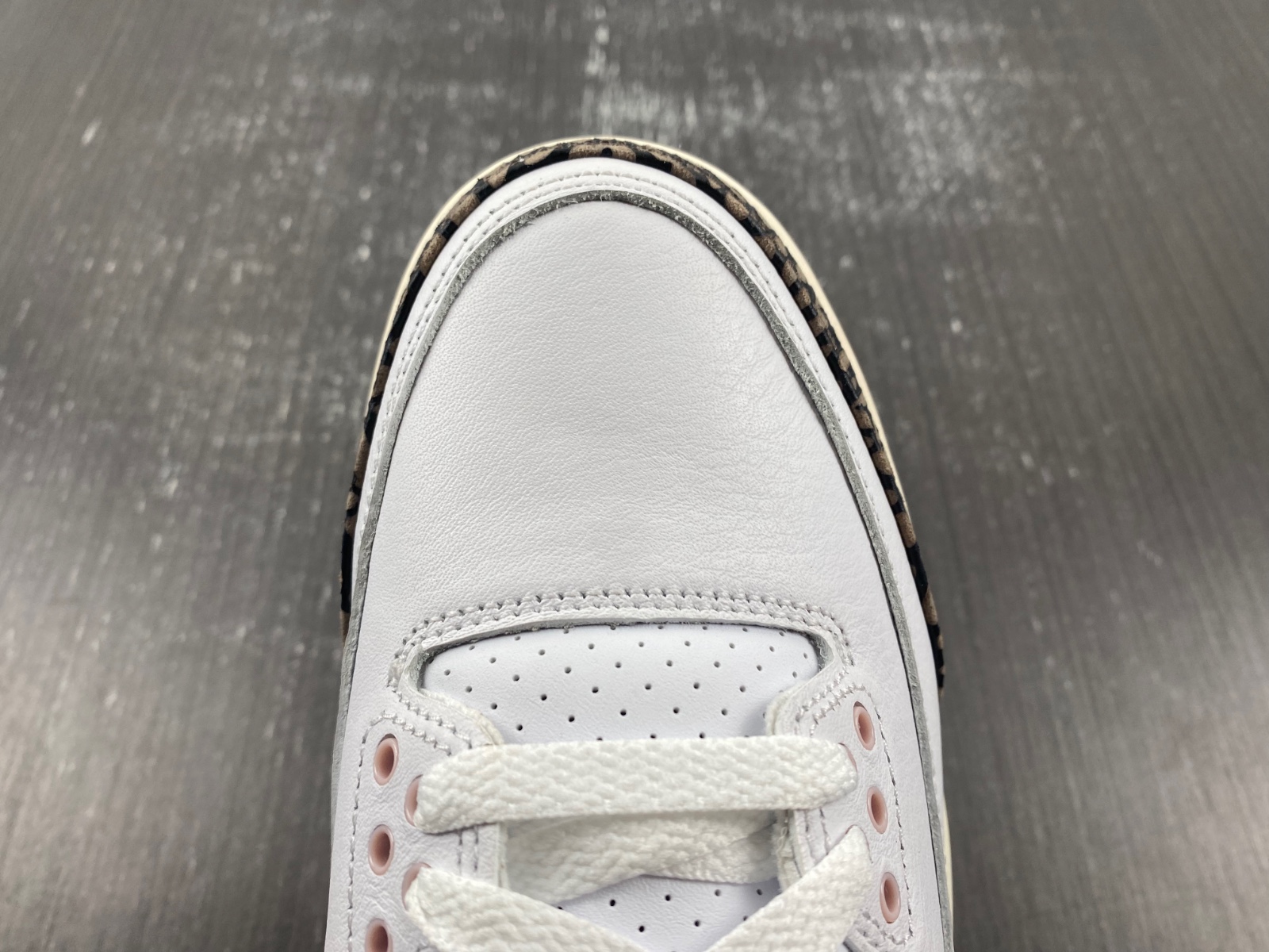 Air Jordan 3 Retro Neapolitan Dark Mocha - CK9246-102