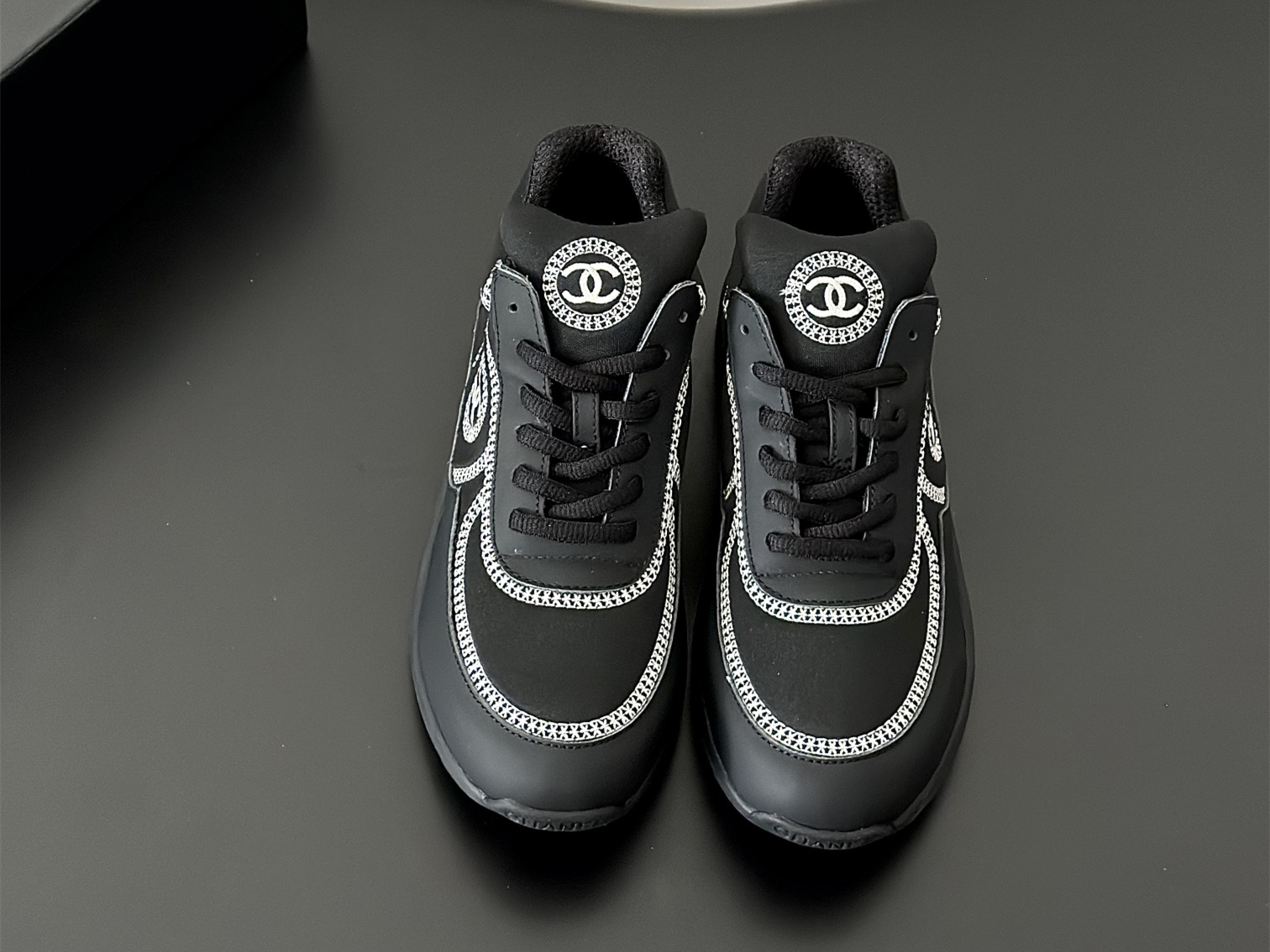 Chanel Trainer CH-5