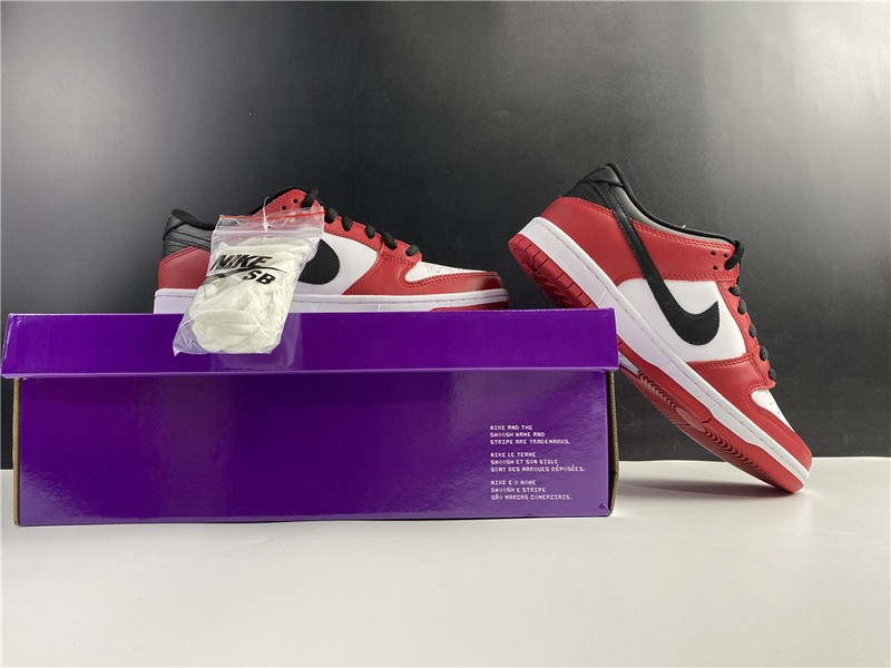 Nike SB Dunk Low Chicago BQ6817-600