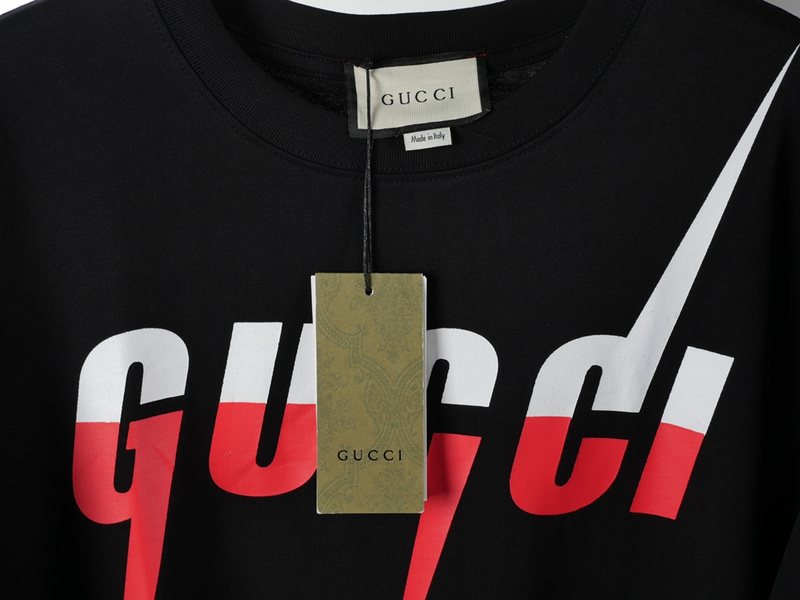 Gucci T-SHIRT GG-12