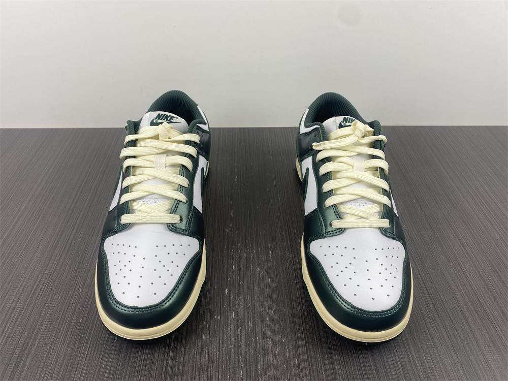 Nike Dunk Low Vintage Green DQ8580-100