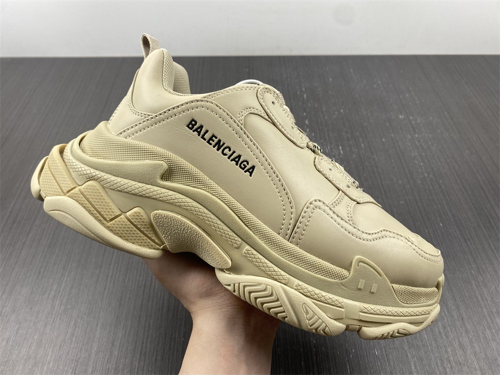 Balenciaga TRIPLE S TRAINER