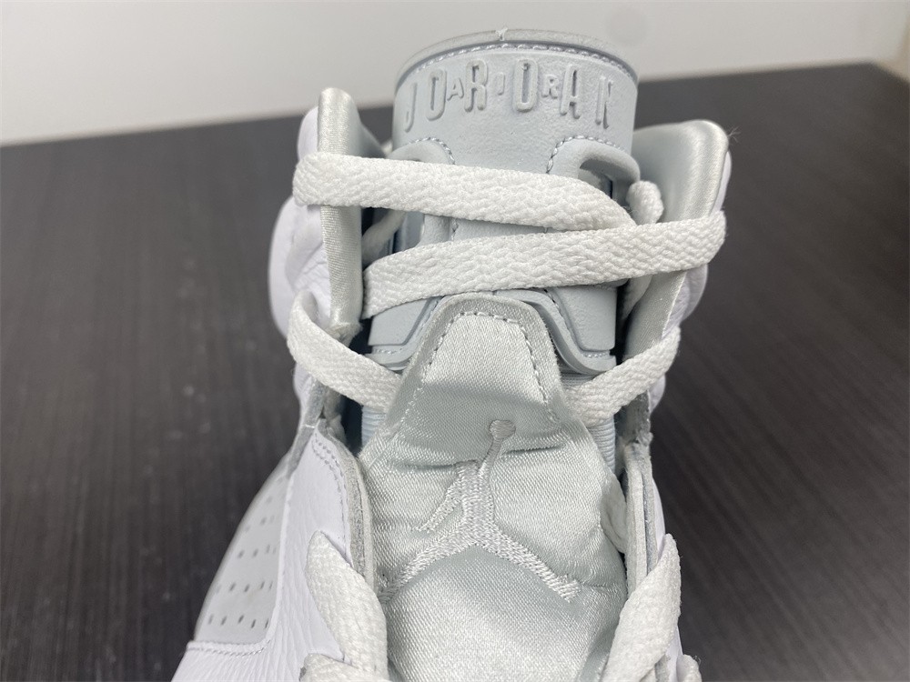 Air Jordan 6 Mint Foam  DQ4914-103