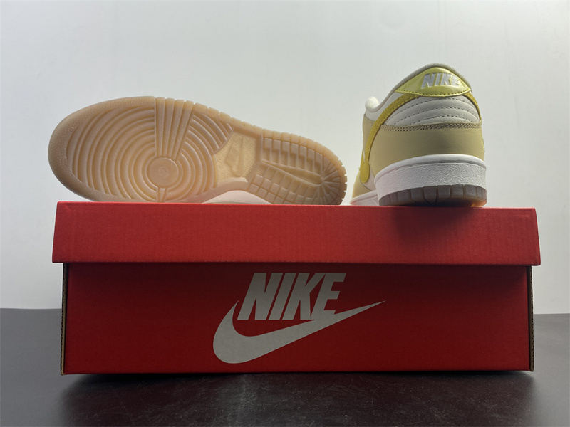 Nike Dunk Low Lemon Drop  DJ6902-700