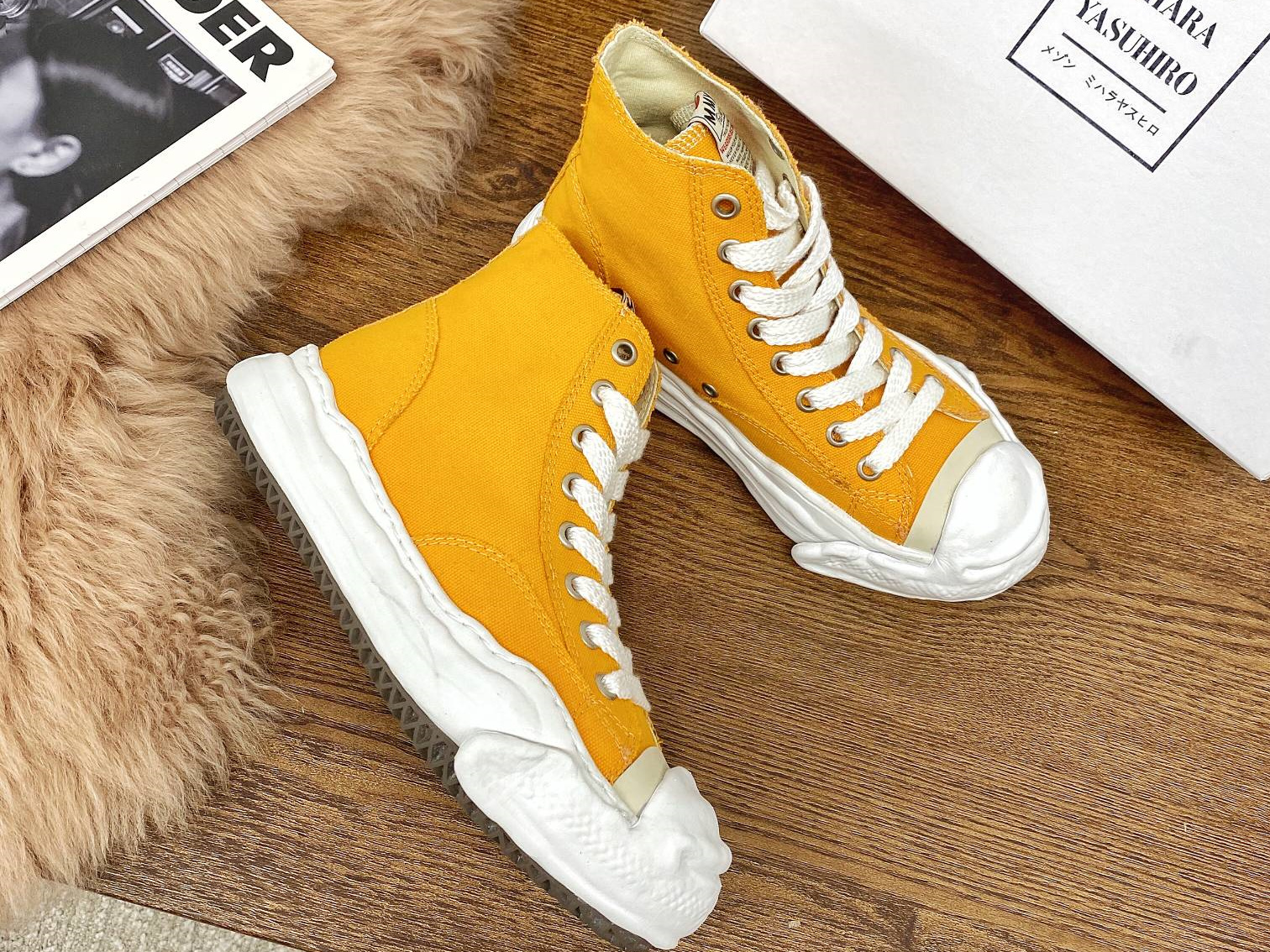 Maison Mihara Yasuhiro High-Top Sneakers MMY-005