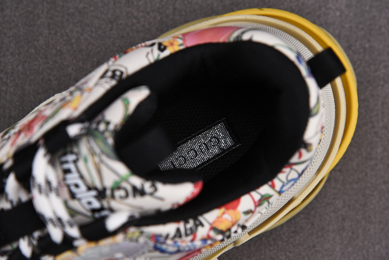 Balenciaga x GUCC1 TRIPLE S TRAINER