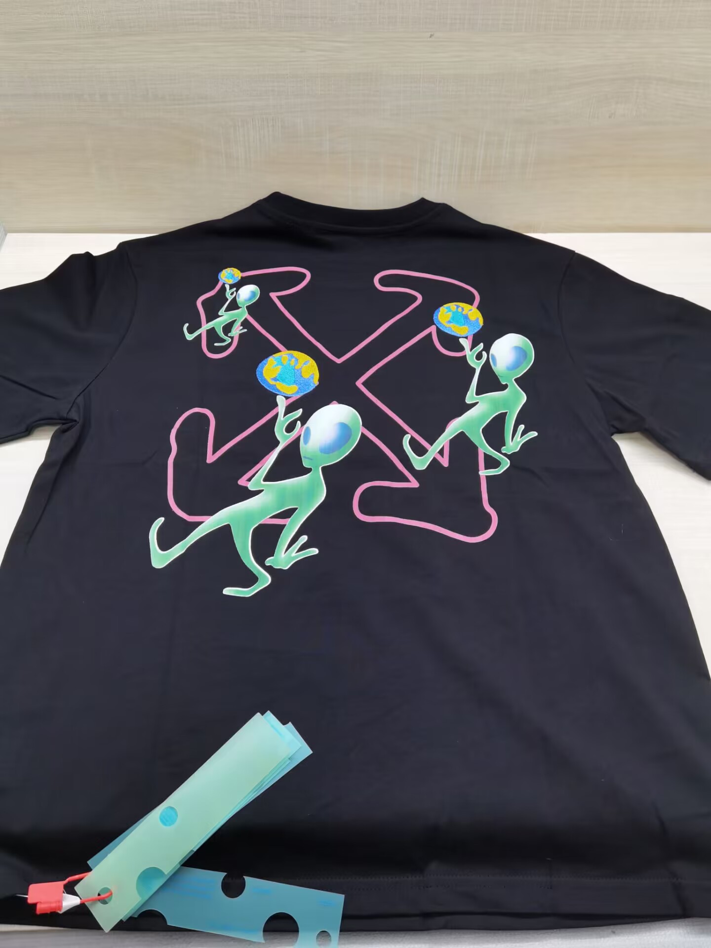 OFF-WHITE T-SHIRT 2302010