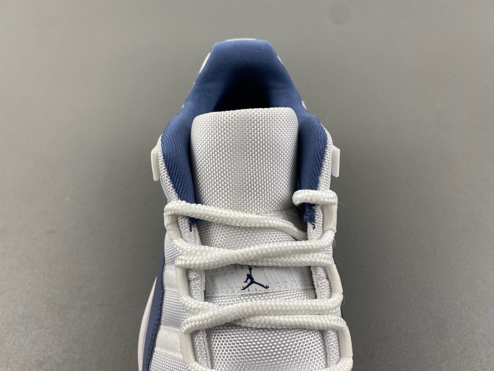 Air Jordan 11 Low "Diffused Blue" FV5104-104