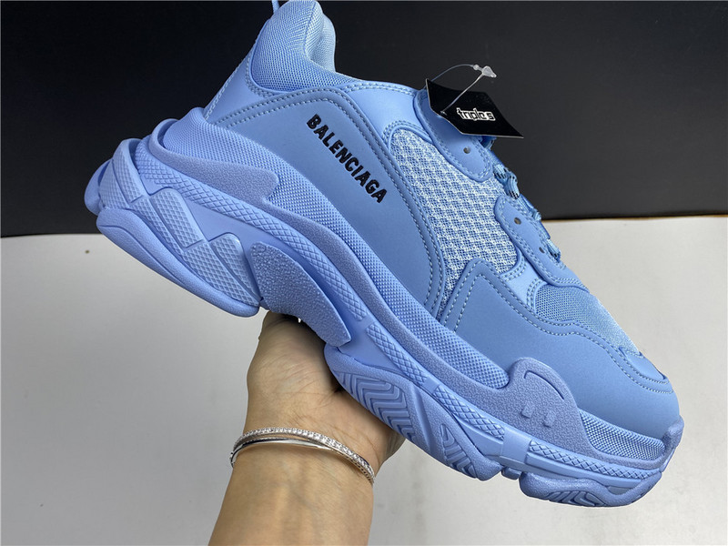 Balenciaga TRIPLE S TRAINER