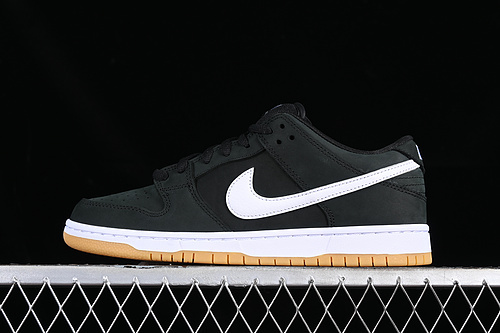 Nike SB Dunk Low Pro Black Gum CD2563-006