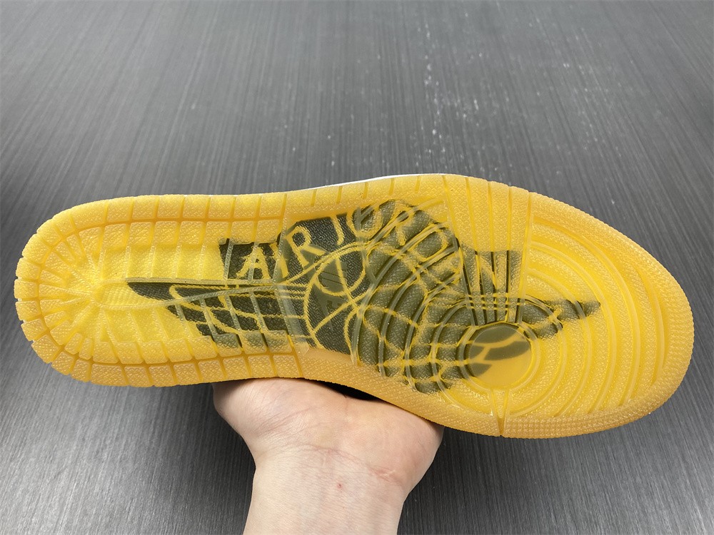 Air Jordan 1 Low OG Year of the Tiger DH6932-100