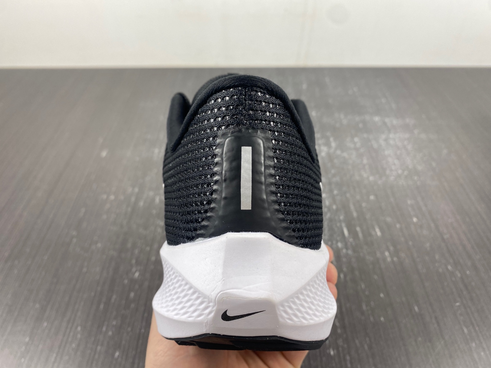 Nike Air Zoom Pegasus 40 Wide 