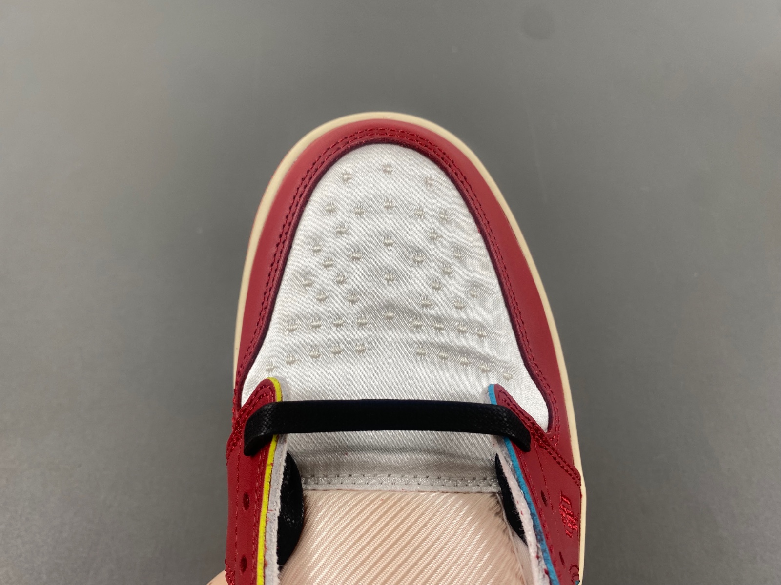 Trophy Room x Air Jordan 1 Low OG “Rookie Card: Home”   HV6157-100