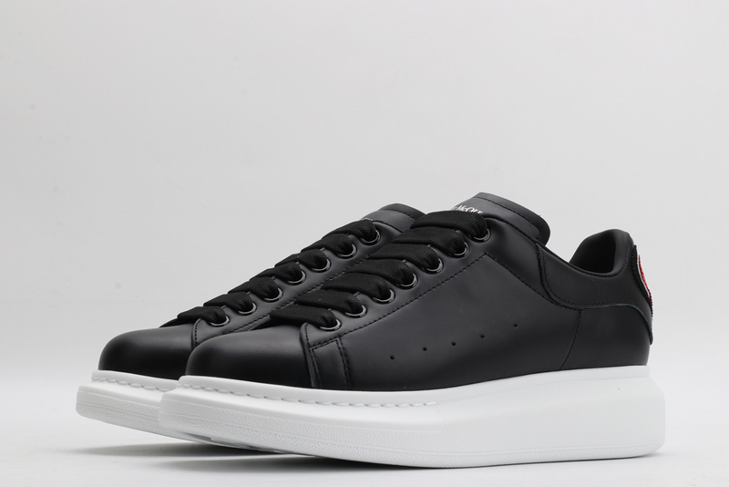 MCQUEEN OVERSIZED SNEAKER