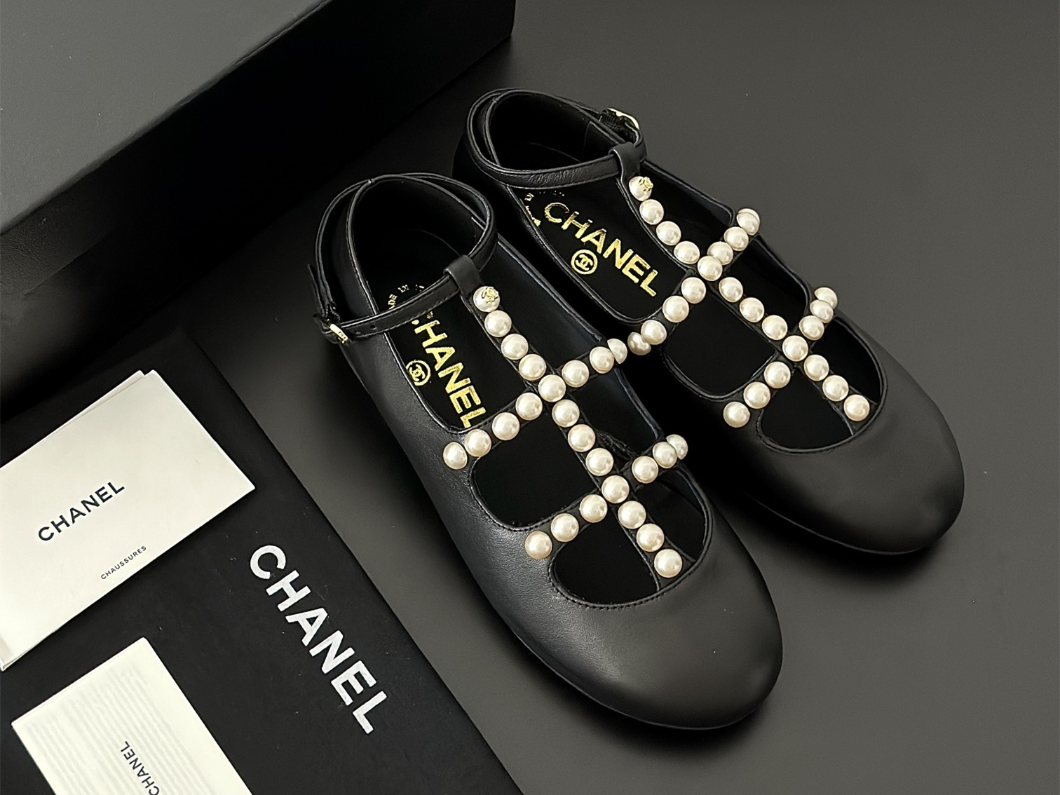 Chanel Mary Janes CH-12