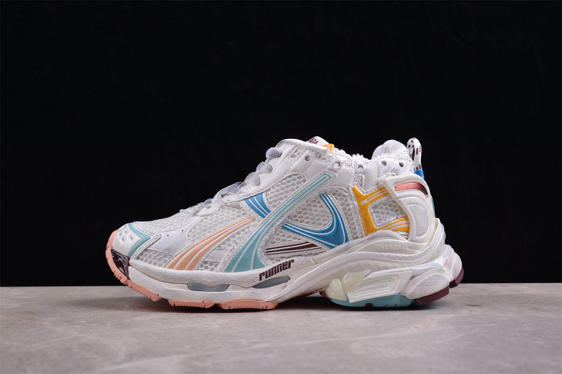 Balenciaga Runner Sneaker