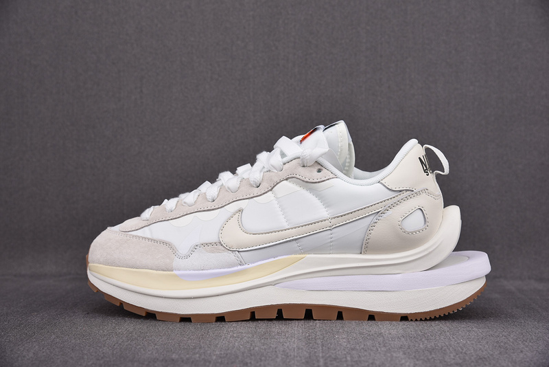 Nike Vaporwaffle sacai Sesame Sail Gum - DD1875-100