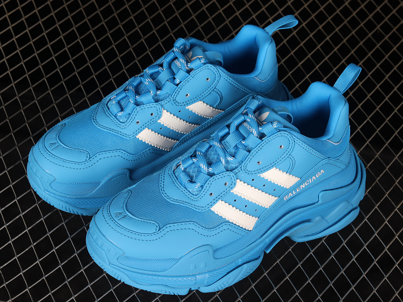 Balenciaga TRIPLE S TRAINER