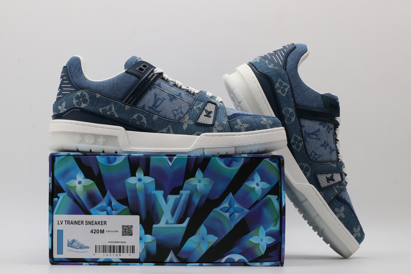 LV Trainer Sneaker