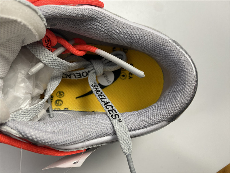 Off White x Nike Dunk Low CT0856- 800