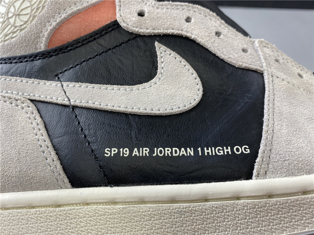 Air Jordan 1 Retro High OG