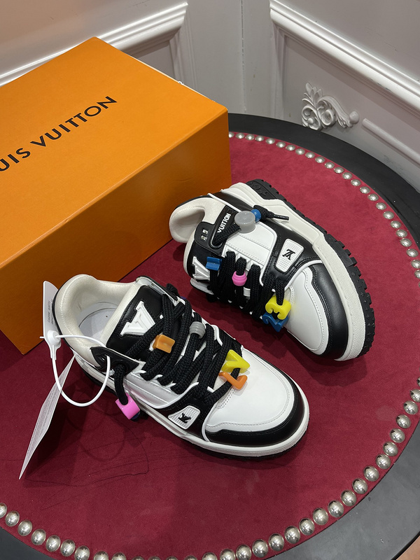 LV Trainer Maxi Sneaker