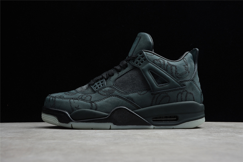 KAWS x Air Jordan 4 Retro 'Black' 930155-001