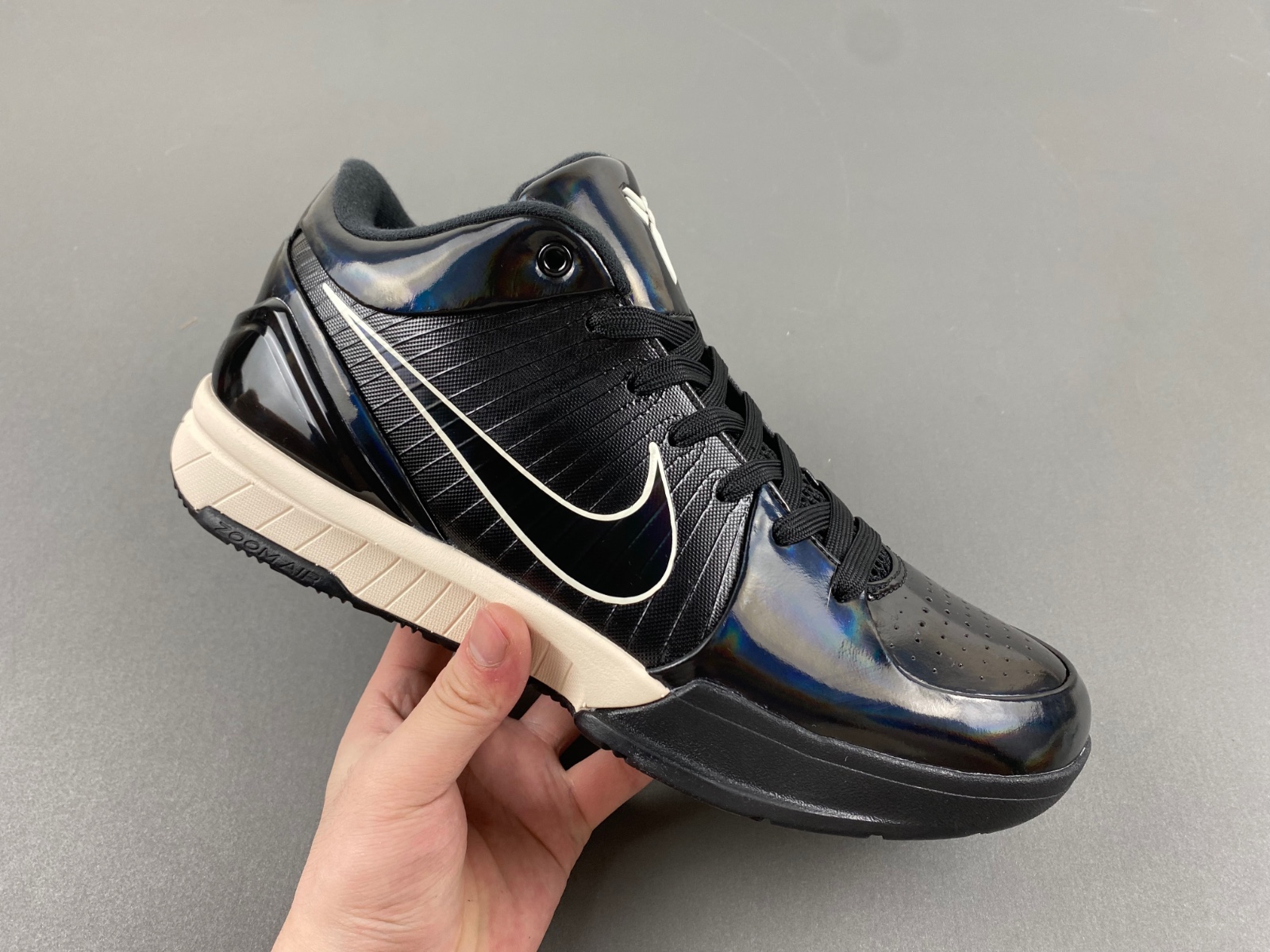 UNDEFEATED x Nike Kobe 4 Protro CQ3869-001