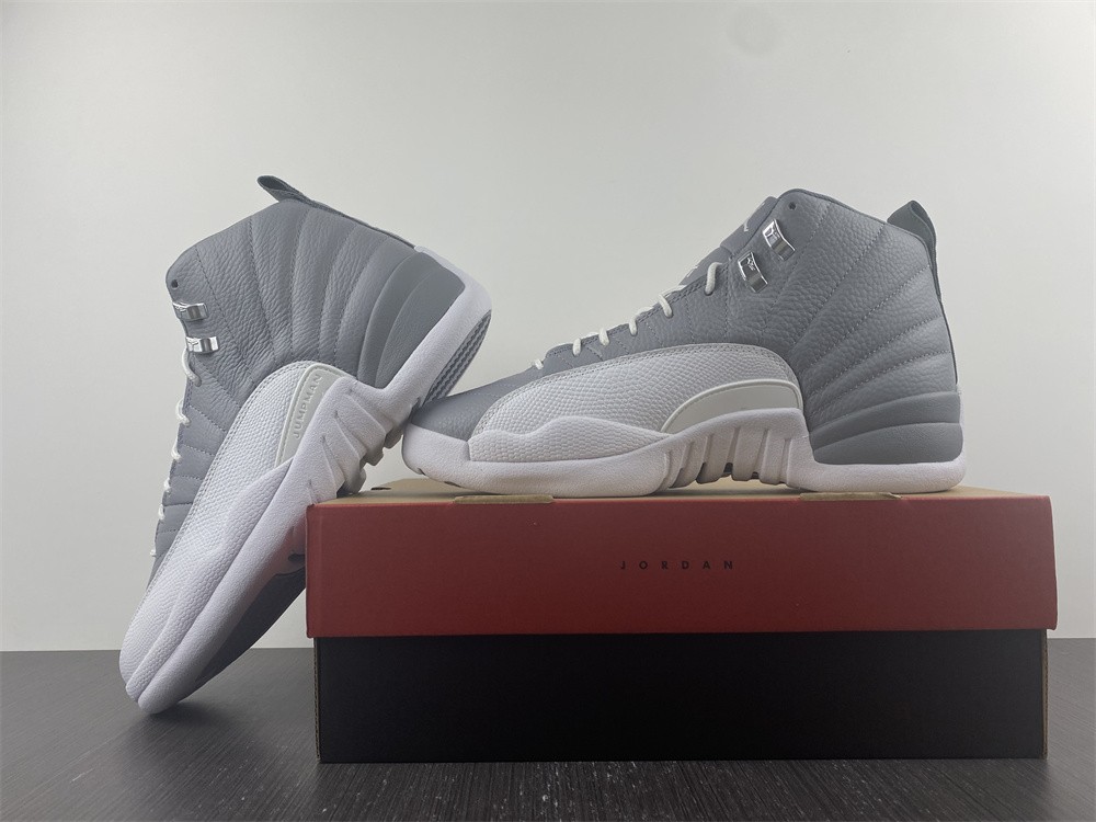 Air Jordan 12 Retro Stealth shoes CT8013-015