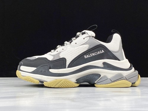 Balenciaga Triple S Trainer