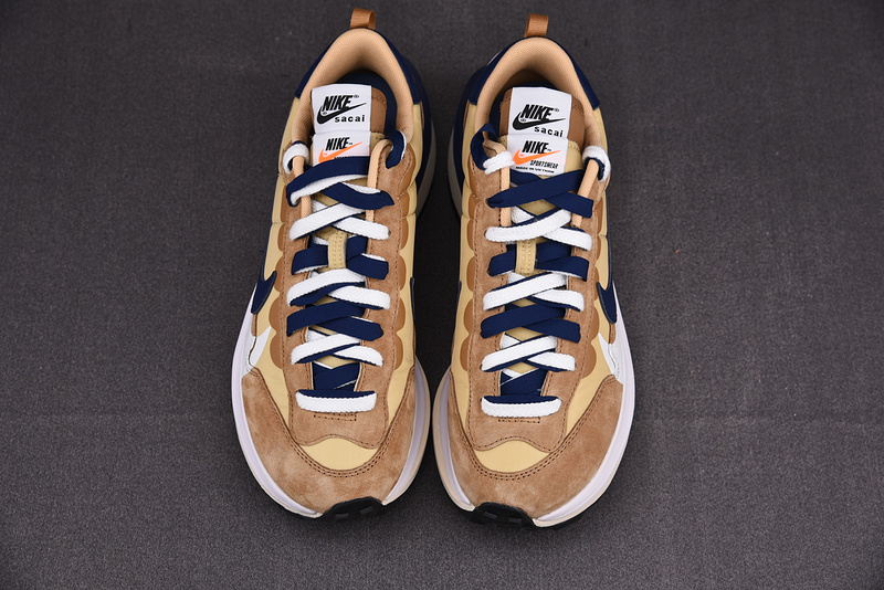 Nike Vaporwaffle sacai Sesame Tan Navy DD1875-200