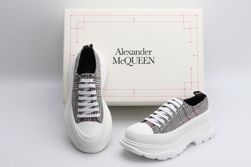 Mcqueen Tread Slick