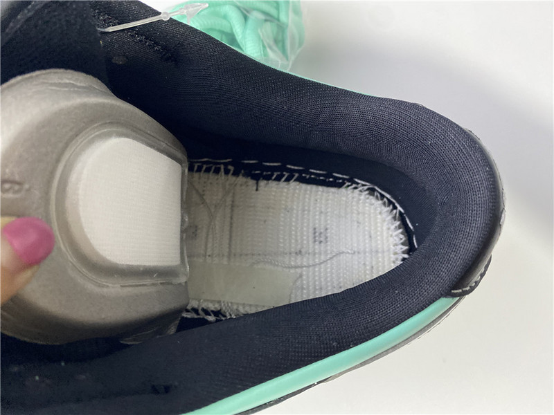 Nike Dunk SB Low Diamond Supply Co. "Tiffany" - 304292 402