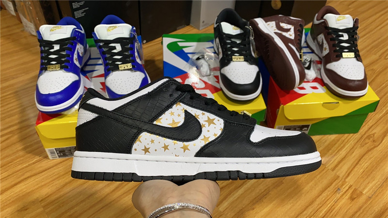 Supre* X Dunk Low OG SB QS 