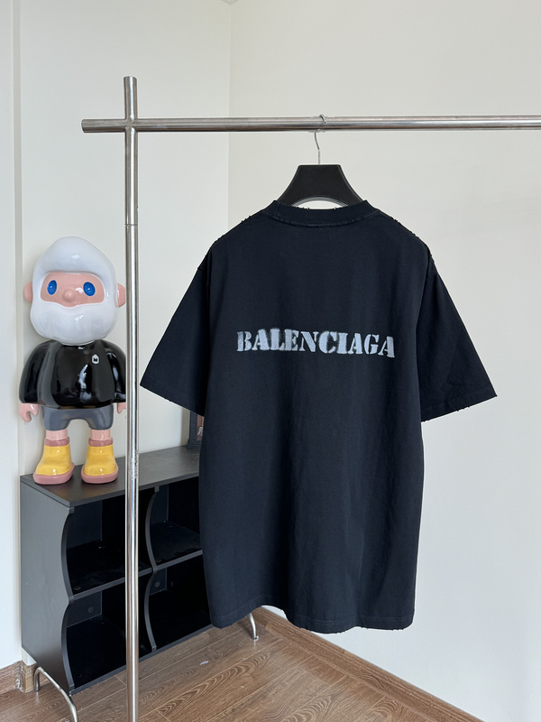 Balenc1aga T-SHIRT 2404002