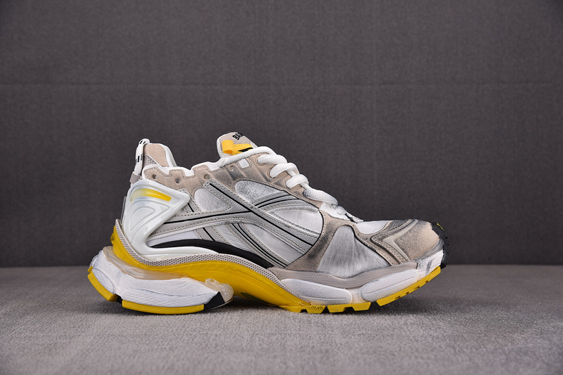 Balenciaga Runner Sneaker