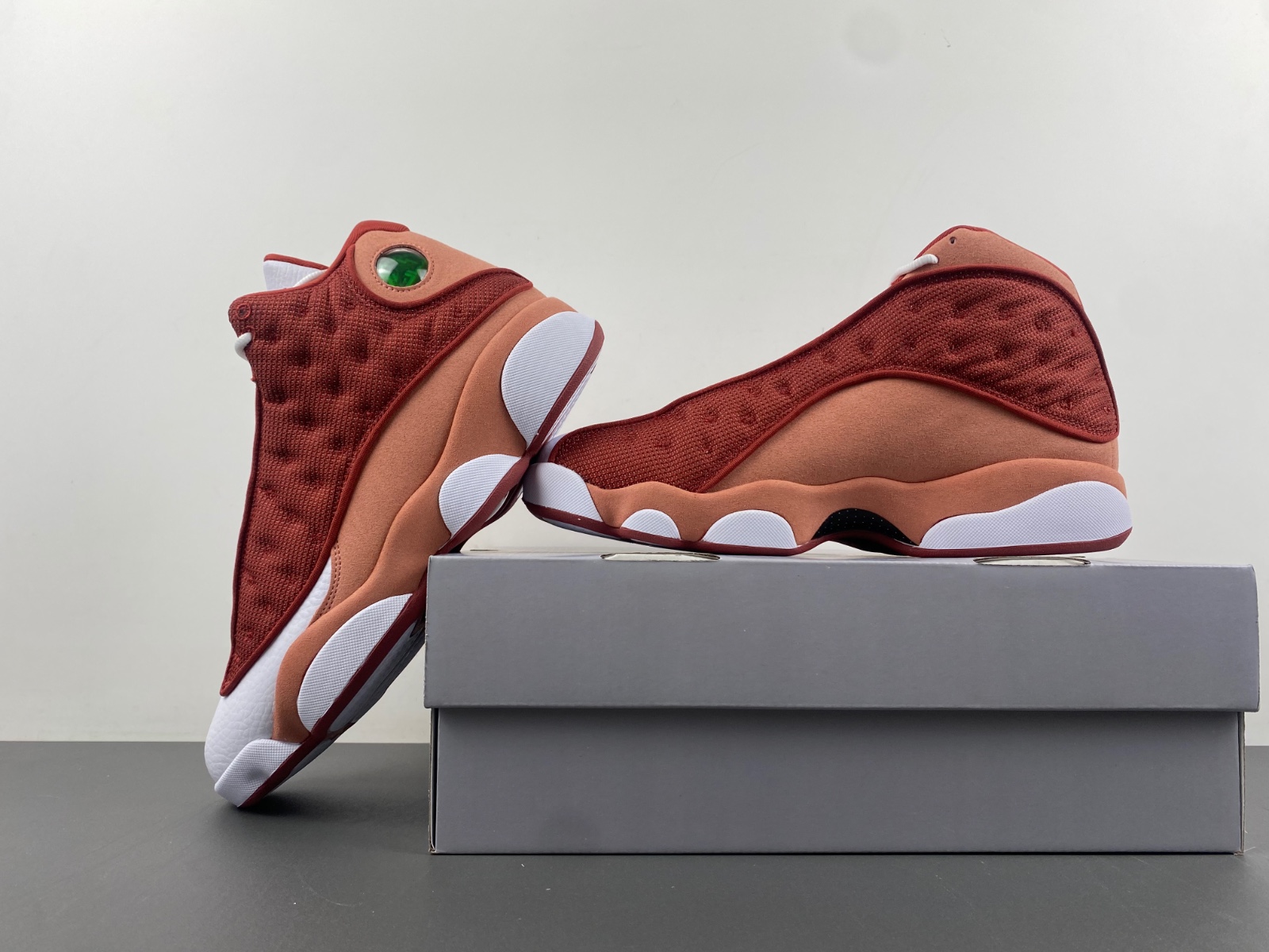 Air Jordan 13 "Dune Red/Terra Blush" DJ5982-601