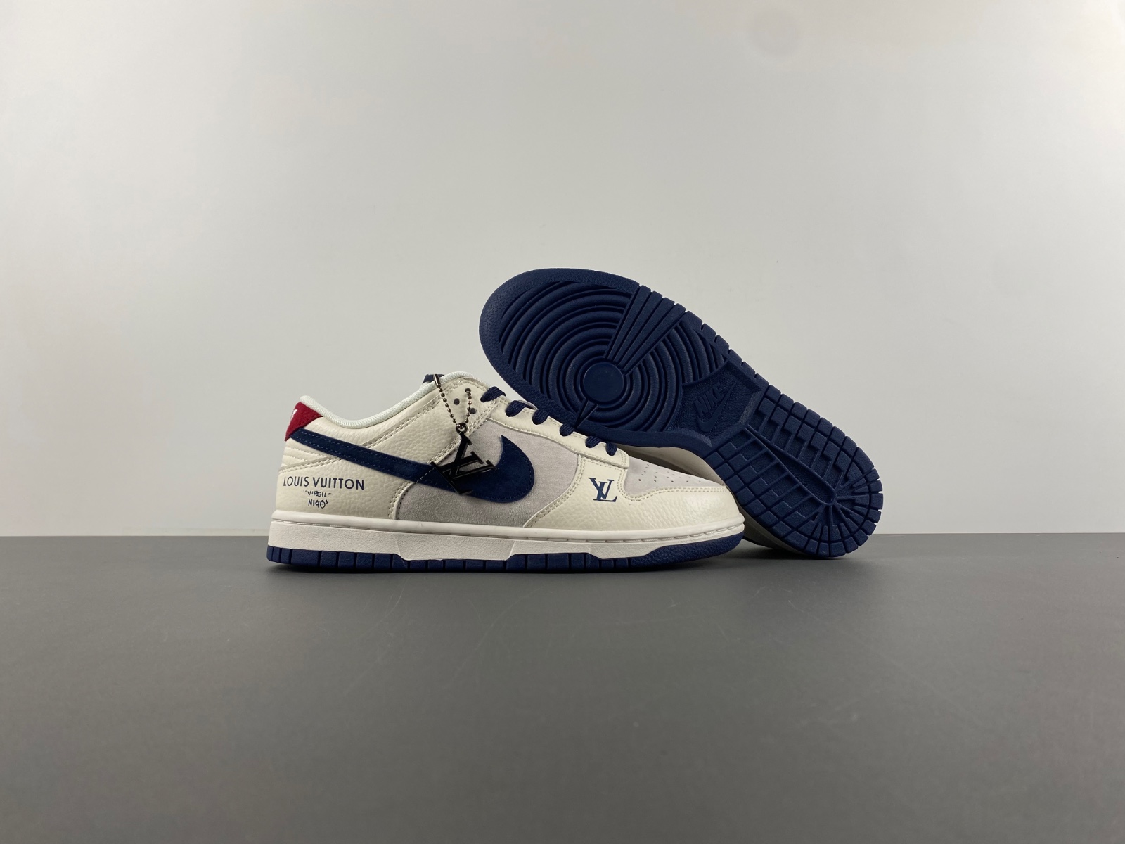 Nike SB Dunk Low FC1688-134