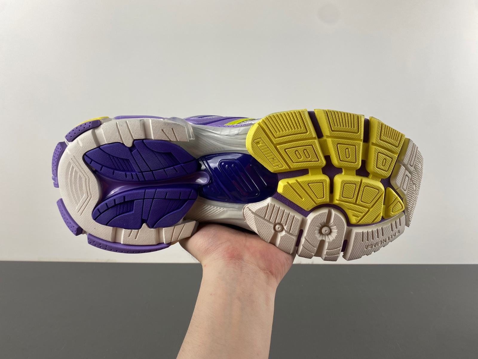 Balenciaga Runner Sneaker