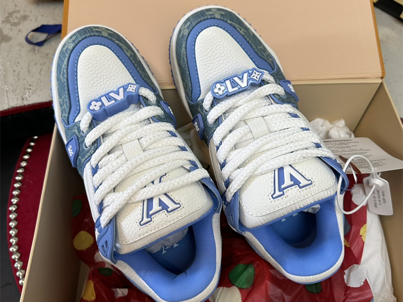 LV Trainer Maxi Sneaker