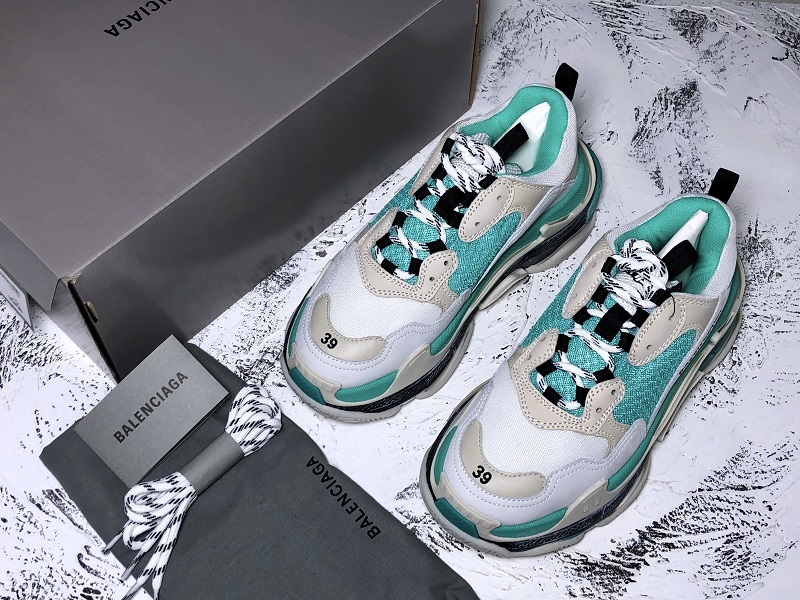 Balenciaga Triple S Trainer