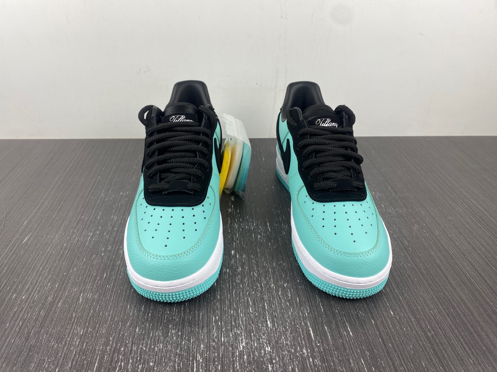 Tiffany & Co. x Nike Air Force 1 Low Blue DZ1382-002