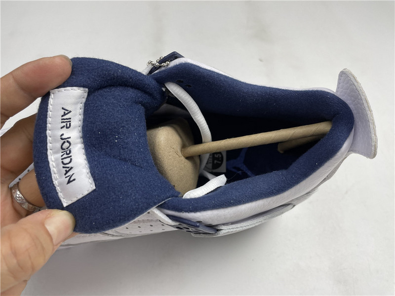 Air Jordan 4 Retro LS 